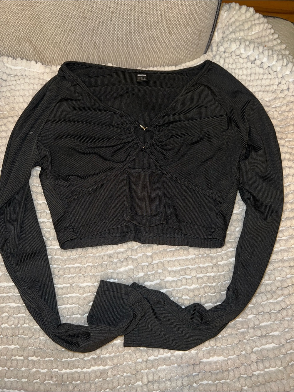 SHEIN Black Ribbed Long-Sleeve Cropped Ruched Top